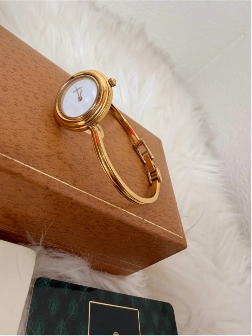 Gucci 11/12.2 Interchangeable Bezel Bangle Watch, w/ 12 bezels, box & paperwork